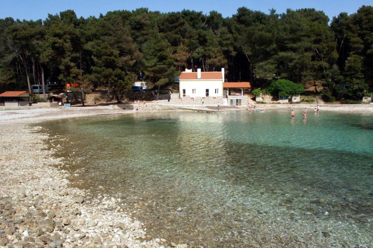 Apartments With A Parking Space Punta Kriza, Cres - 867 Buitenkant foto
